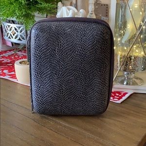 Laura Mercier Make-up Portfolio